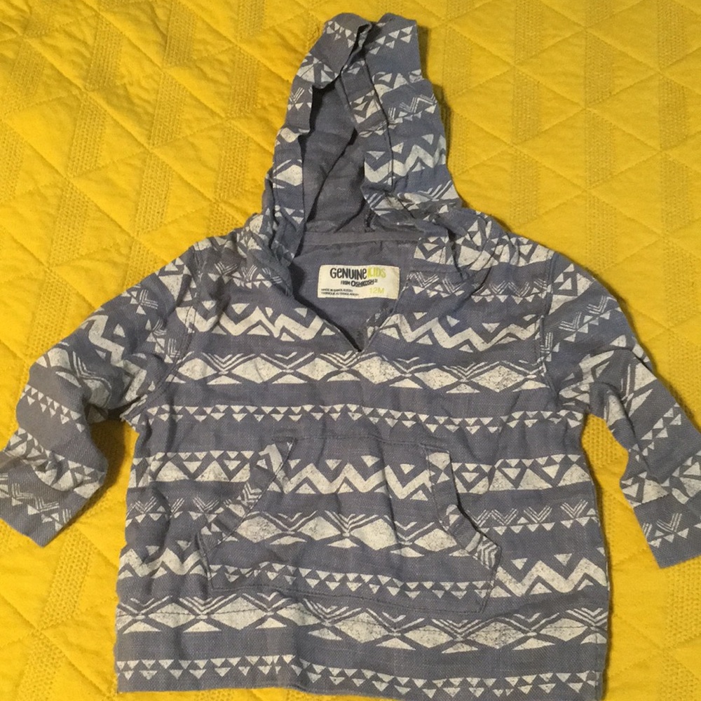 Oshkosh hoodie